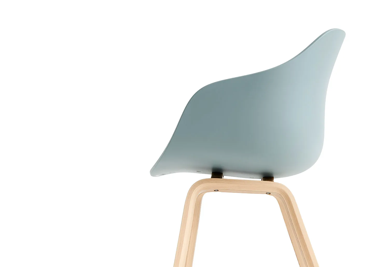AAC 222 Chair