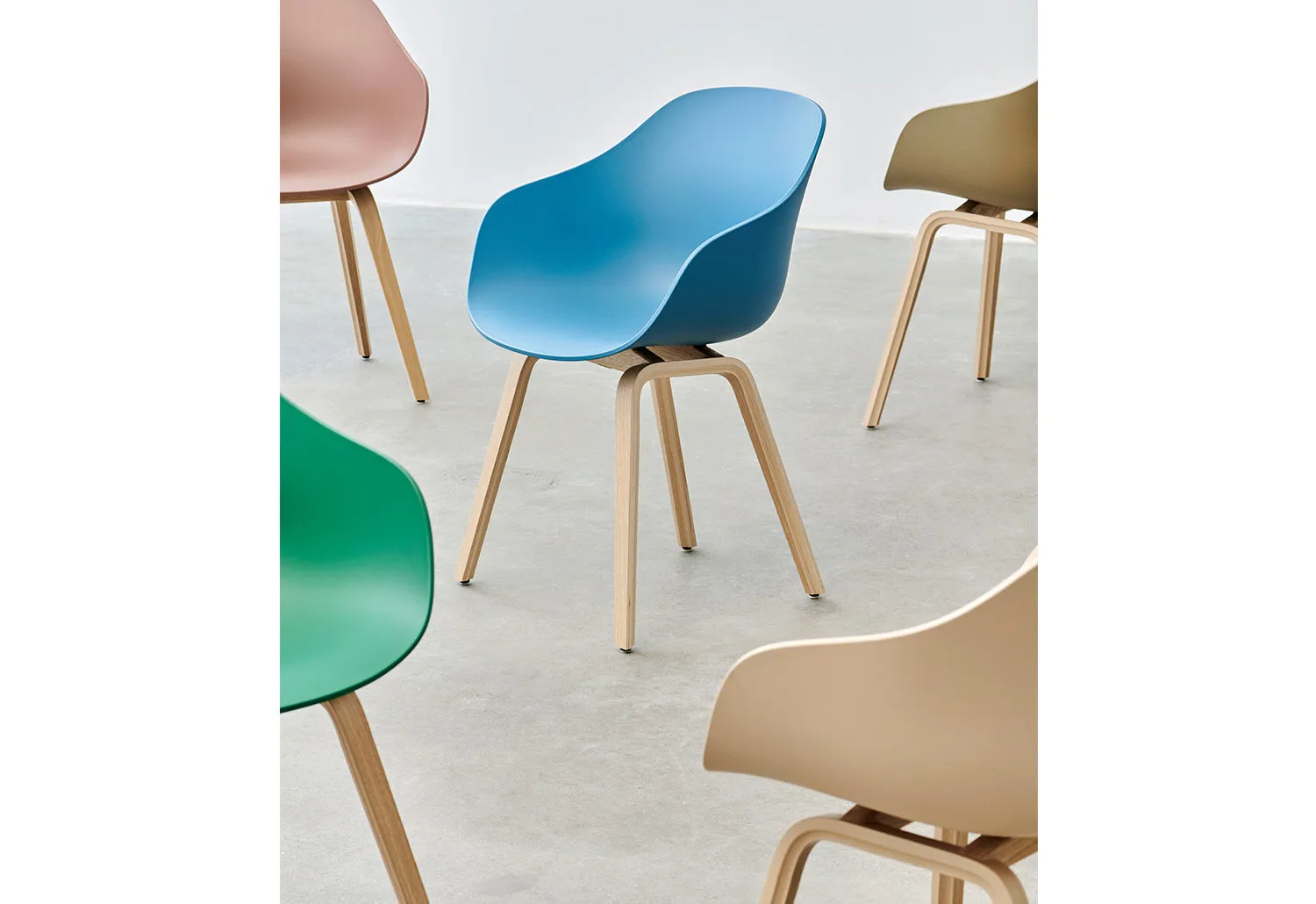 AAC 222 Chair