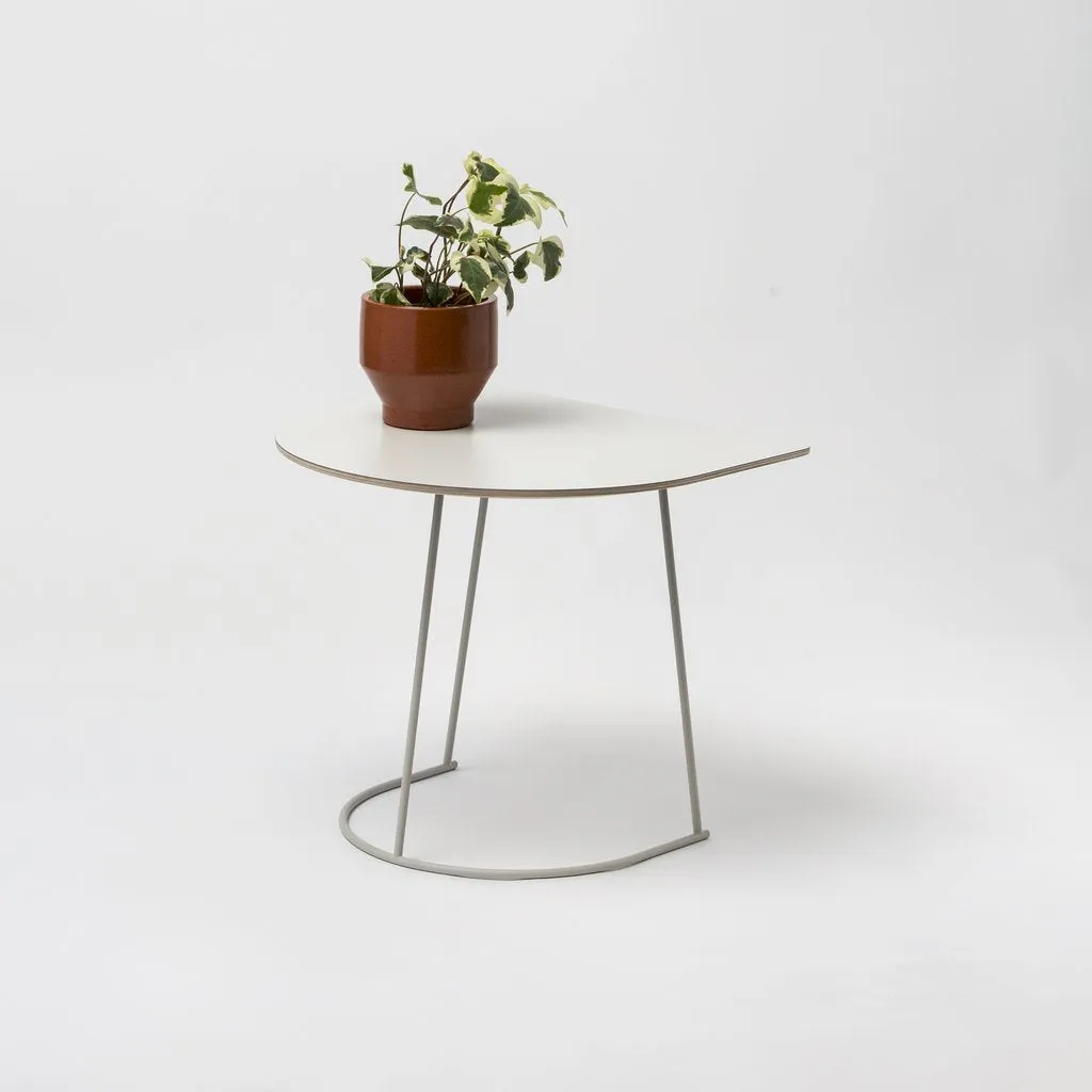 Airy Coffee Table, Half Size, Black