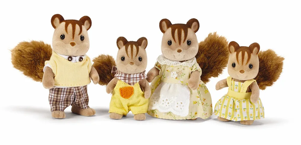 Calico Critters - Hazelnut Chipmunk Family