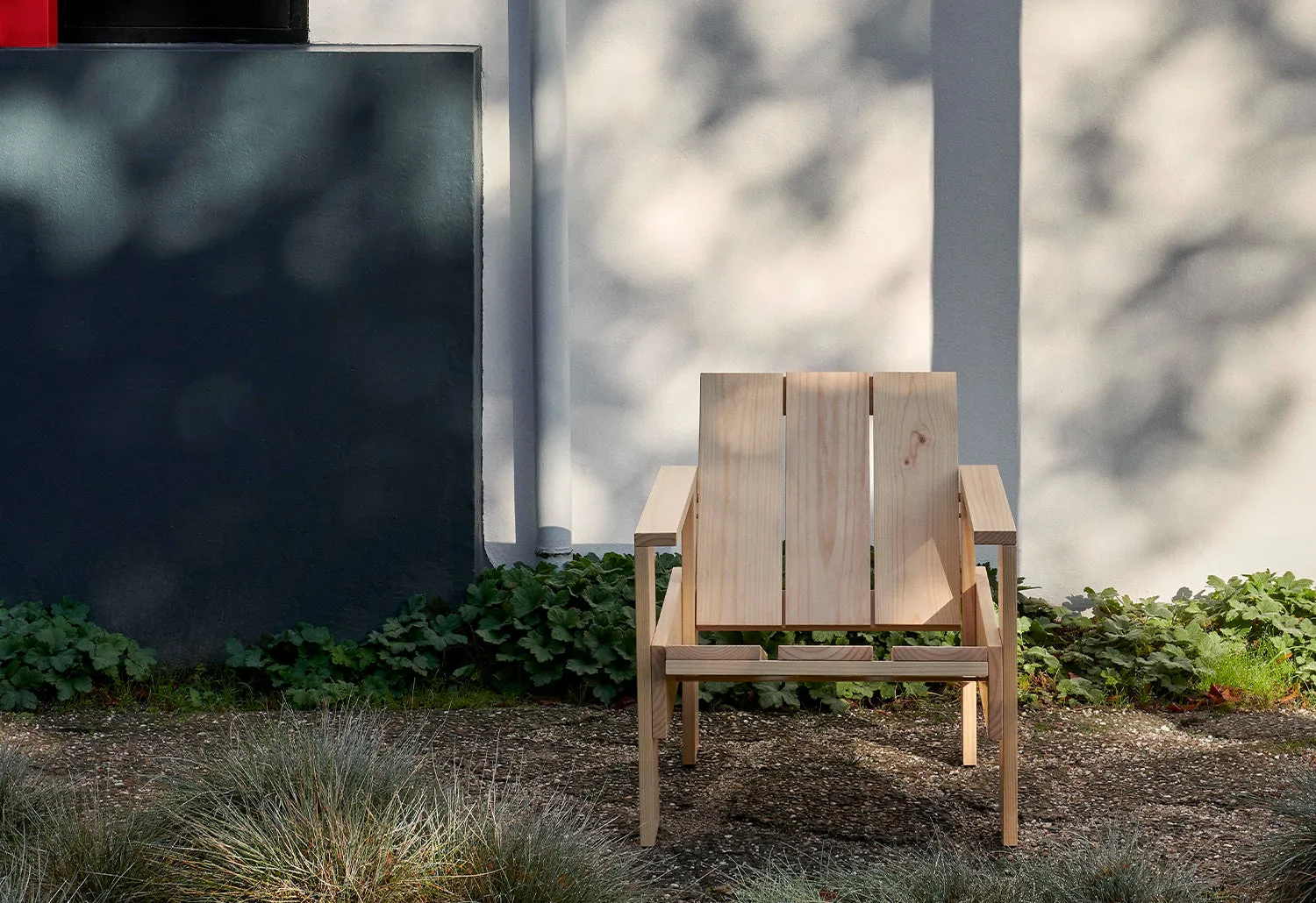 Crate Lounge Chair