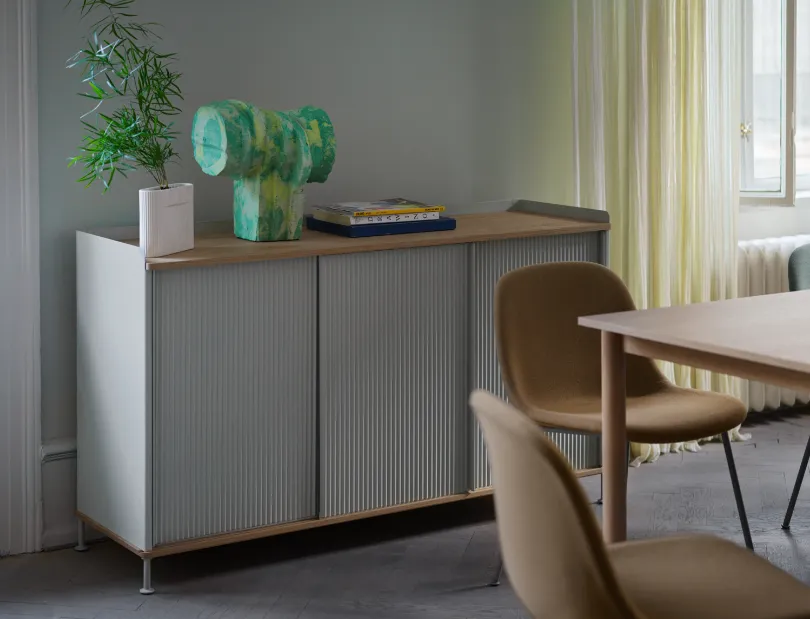 Enfold Sideboard Low, Oak/Black