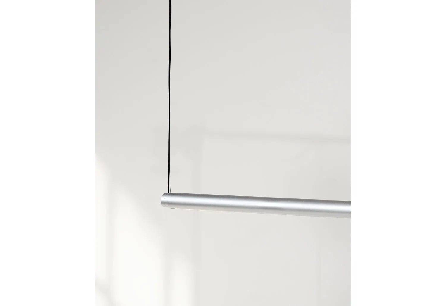 Factor Linear Suspension Lamp