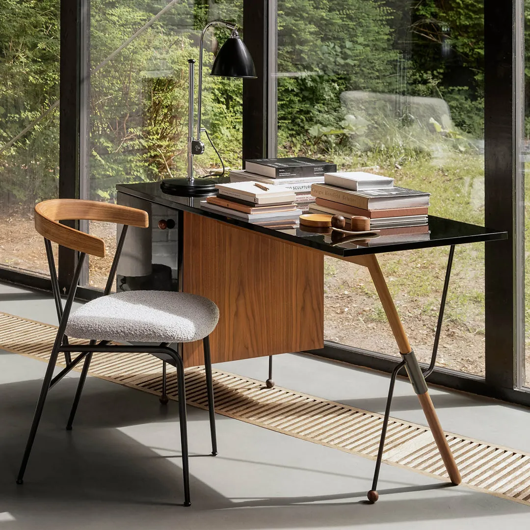 Grossman 62 Series Desk