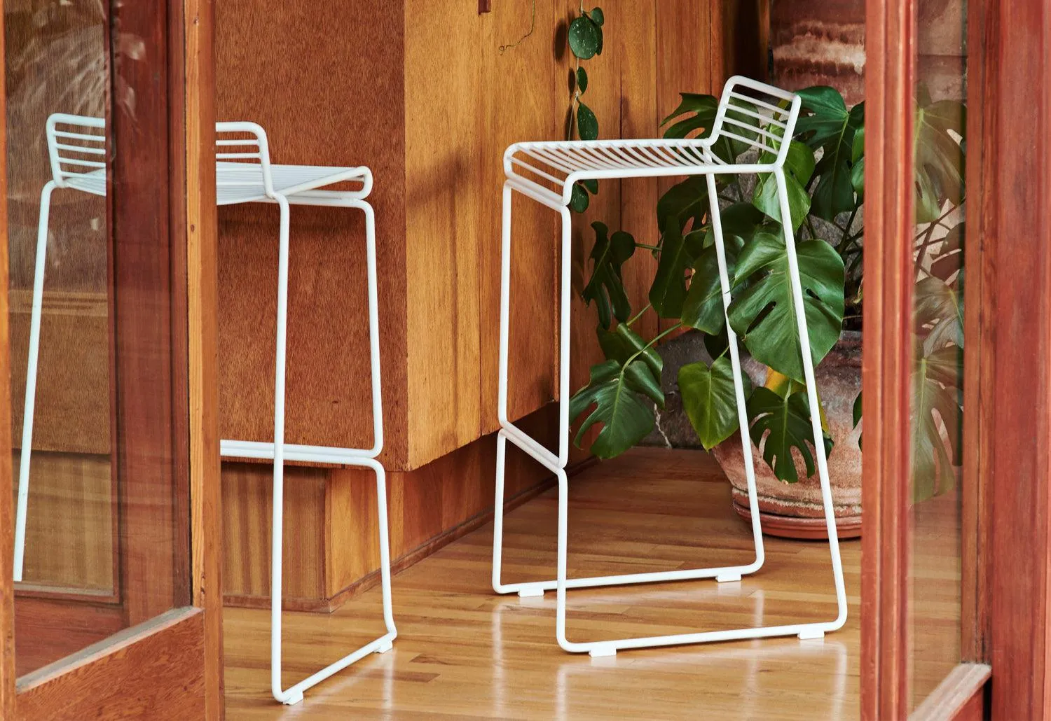 Hee Bar Stool