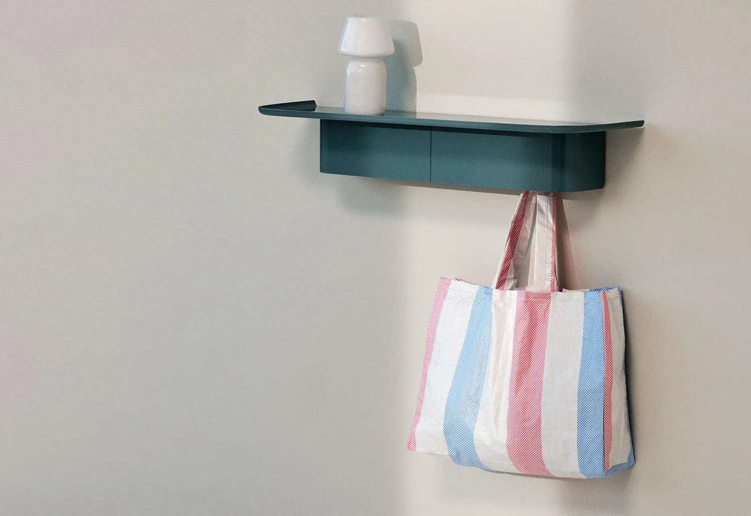 Korpus Shelf