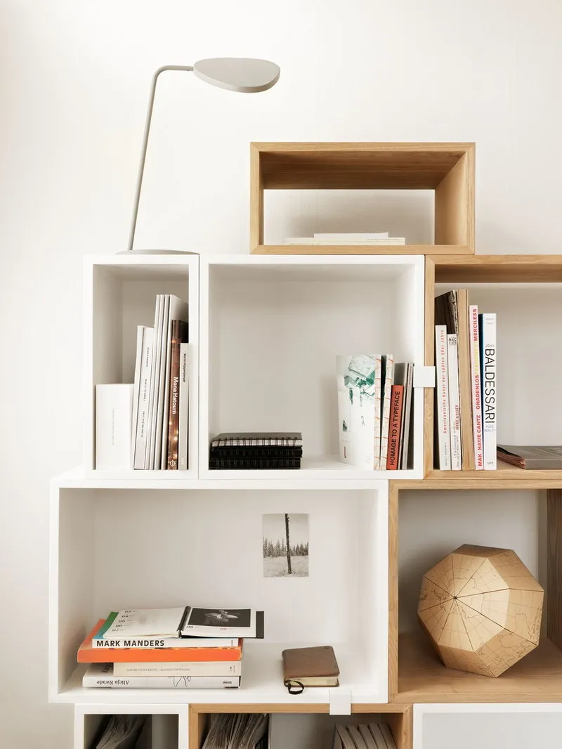 Leaf Table Lamp, Grey