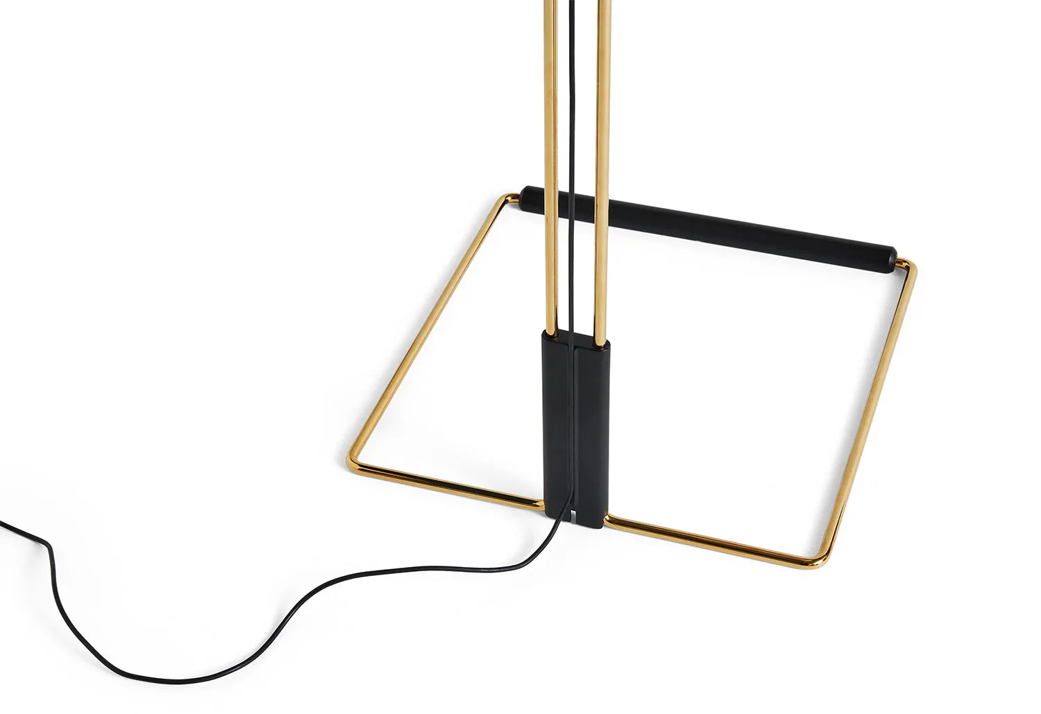 Matin Floor Lamp