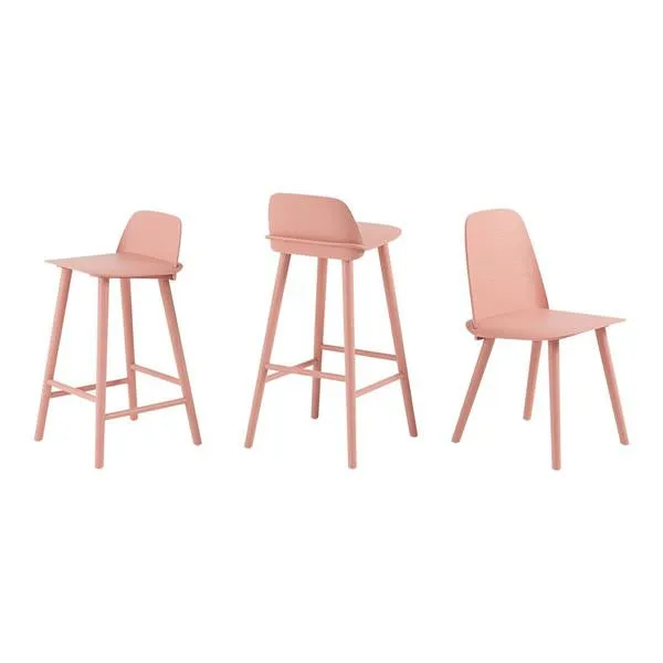 Nerd Chair, Tan Rose