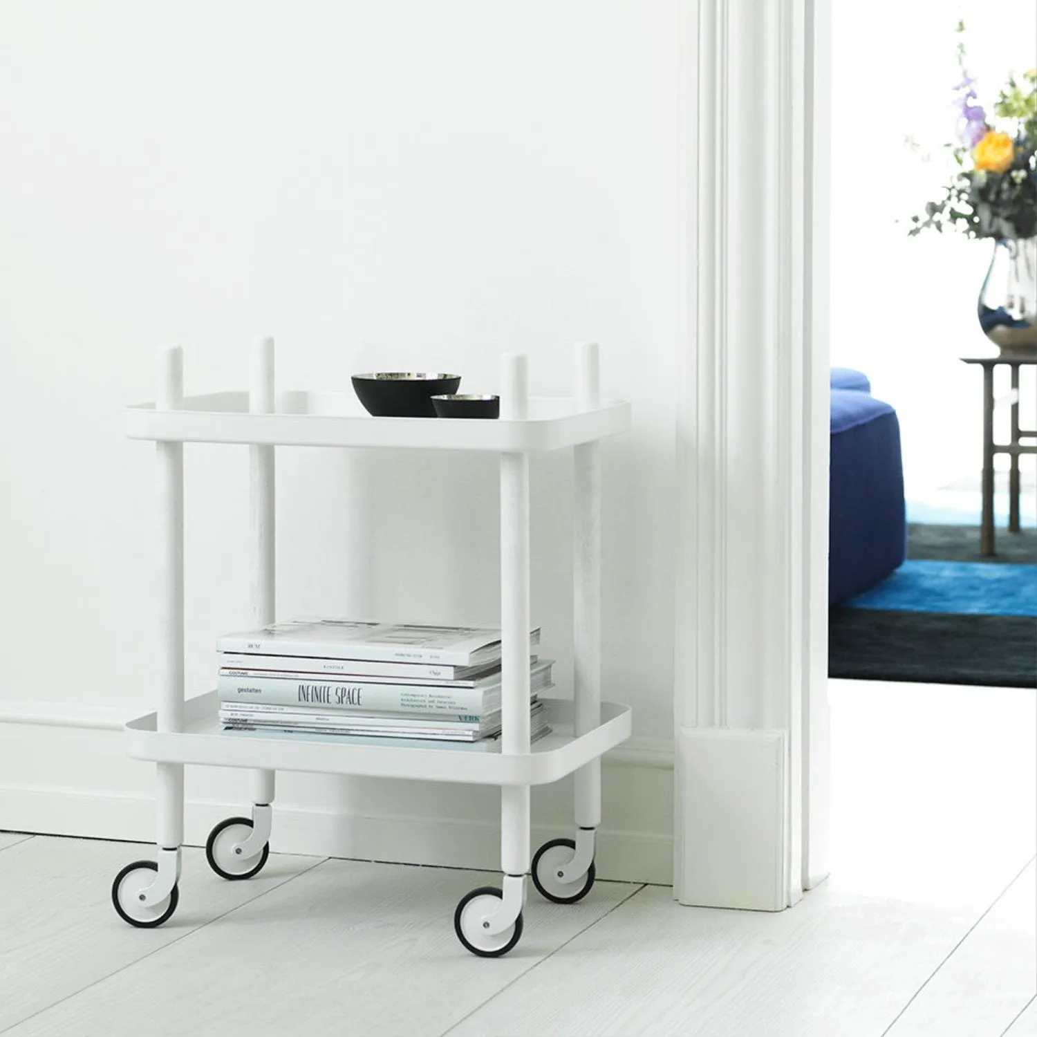 normann copenhagen | block table | white   white