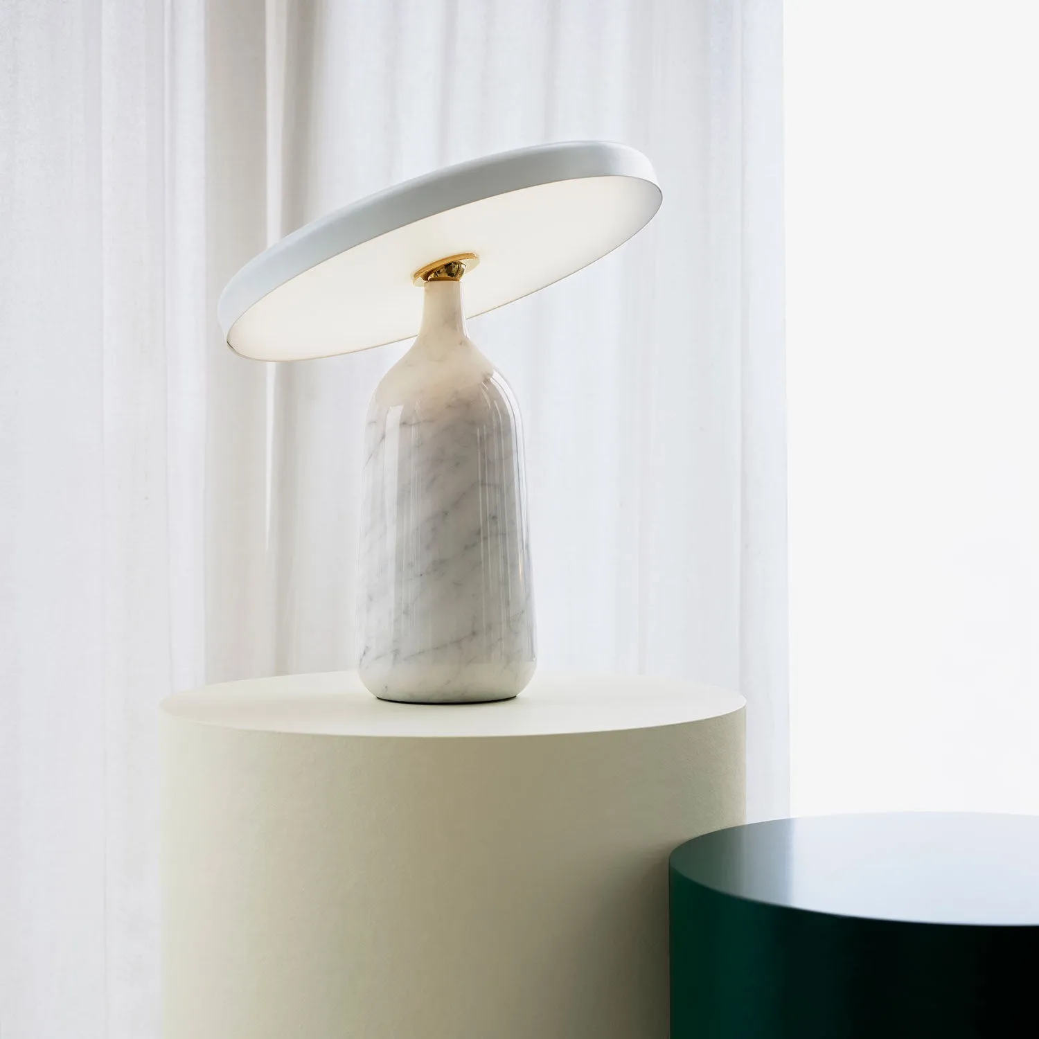 normann copenhagen | eddy table lamp | white