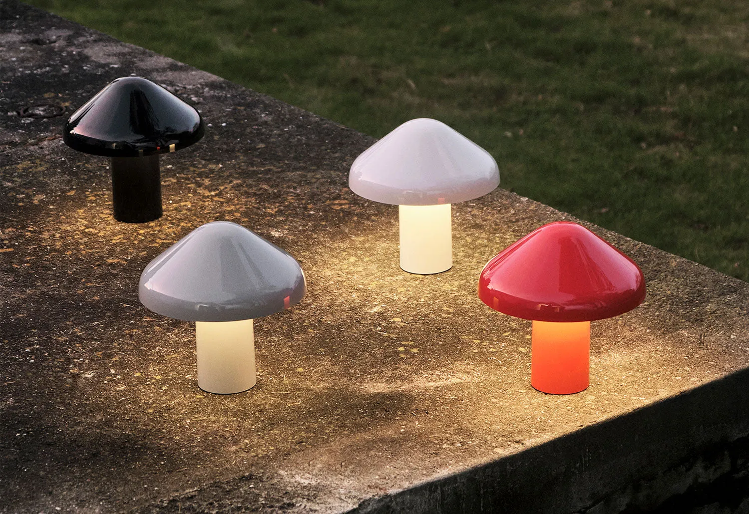Pao Portable Lamp