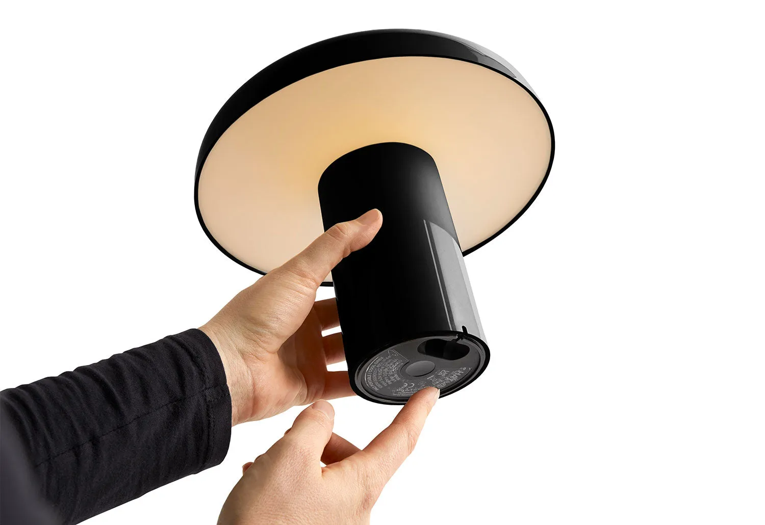 Pao Portable Lamp