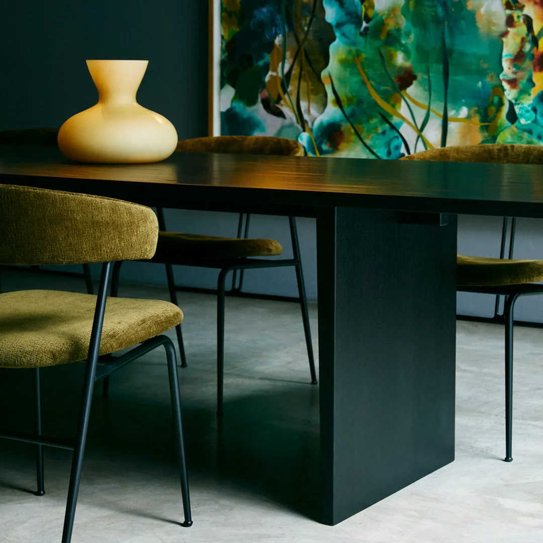 Private Dining Table