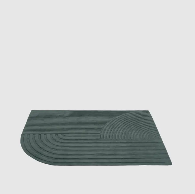 Relevo Rug, Dark Green, 6'5 x 9'8