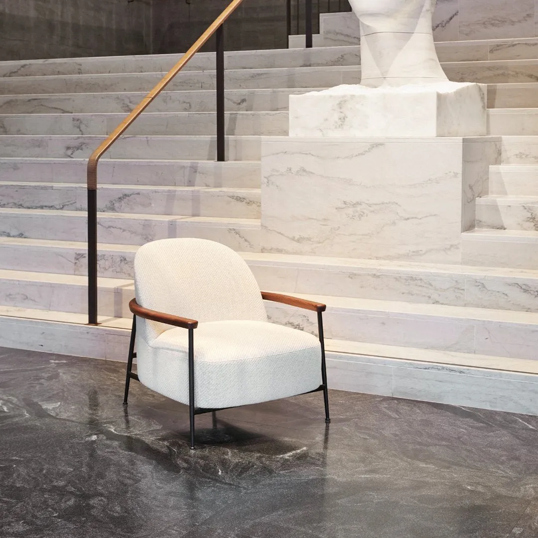 Sejour Lounge Armchair