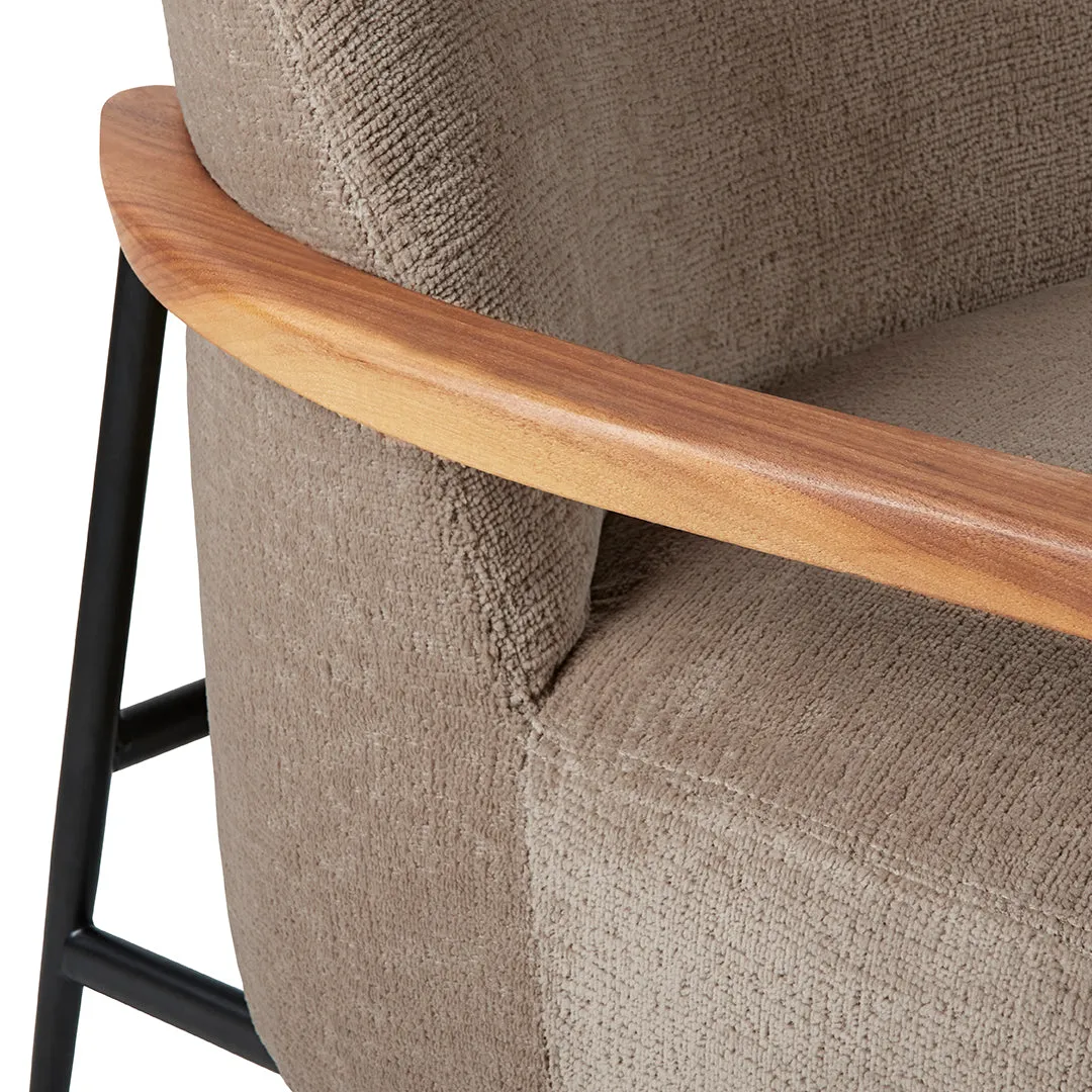 Sejour Lounge Armchair
