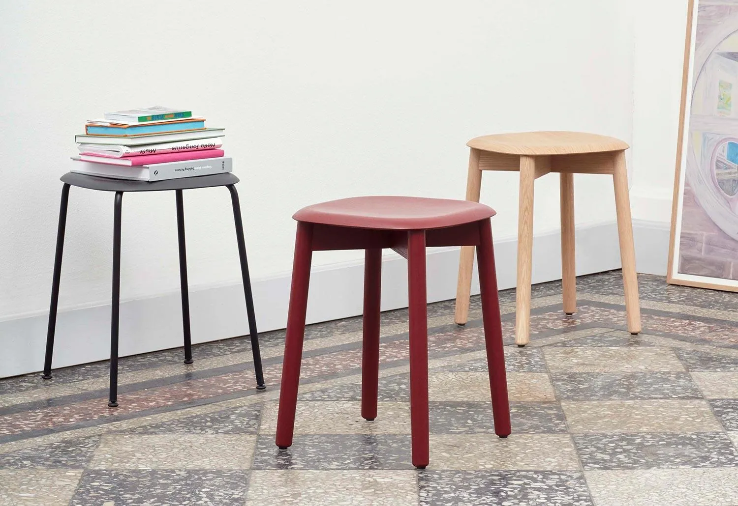 Soft Edge 70 Stool