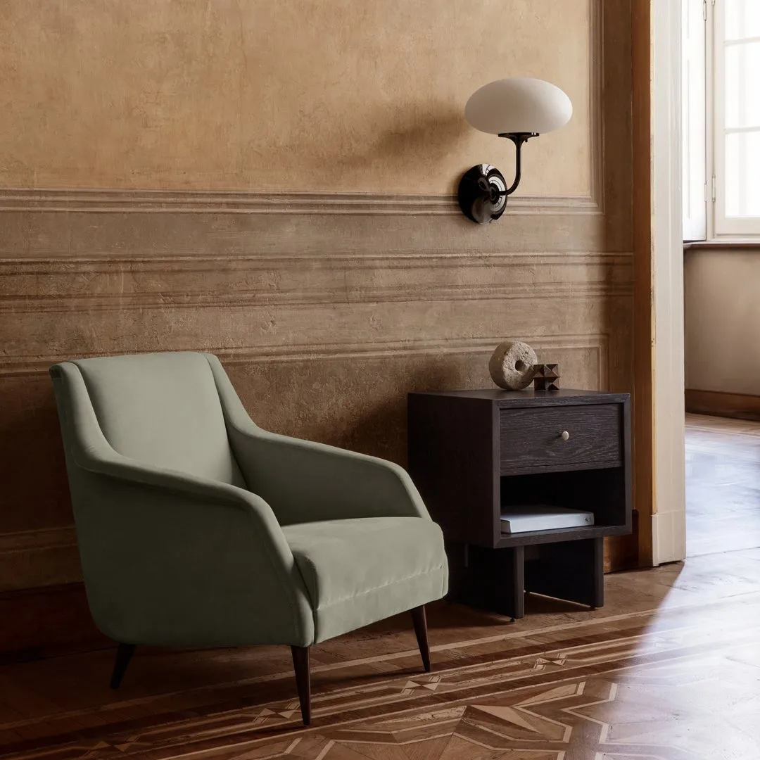Stemlite Wall Lamp