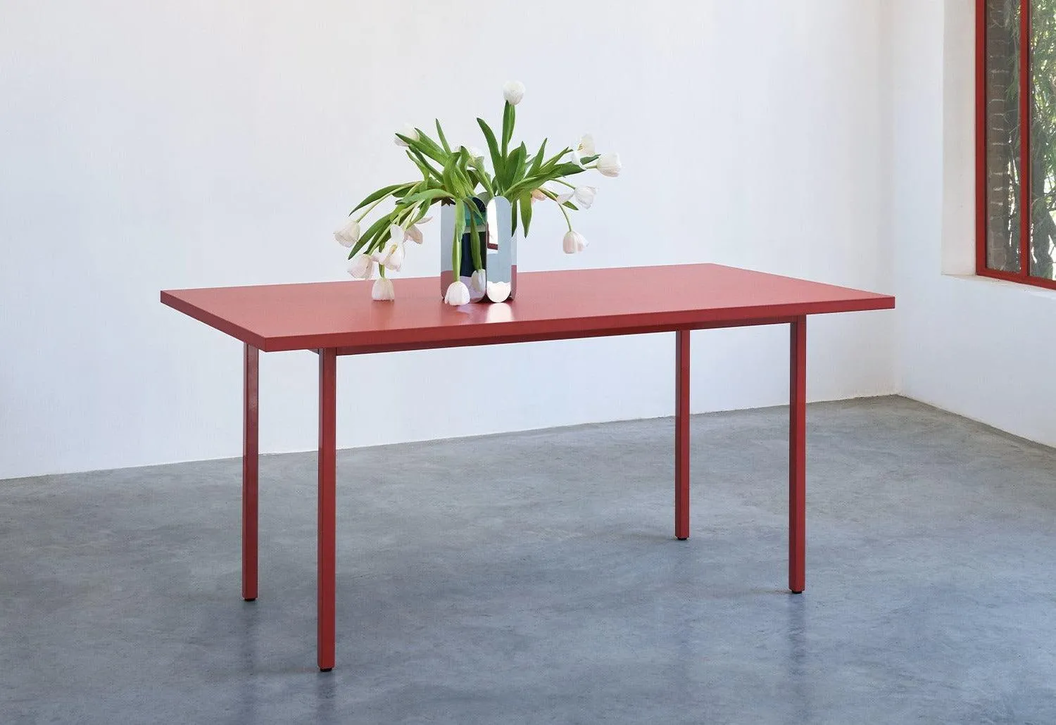 Two-Colour Table